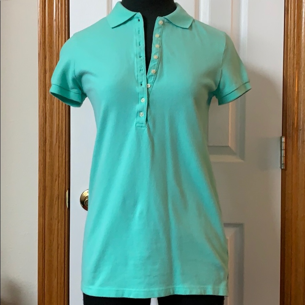 GAP pullover large button down